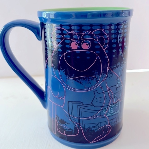 Disney Pixar Toy Story 3 Heroes in Transition oversized coffee mug - Picture 5 of 7